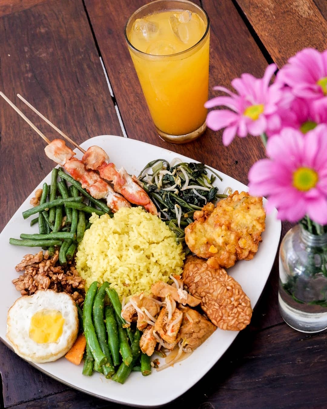 11 Rekomendasi Makanan Halal di Canggu, Bali