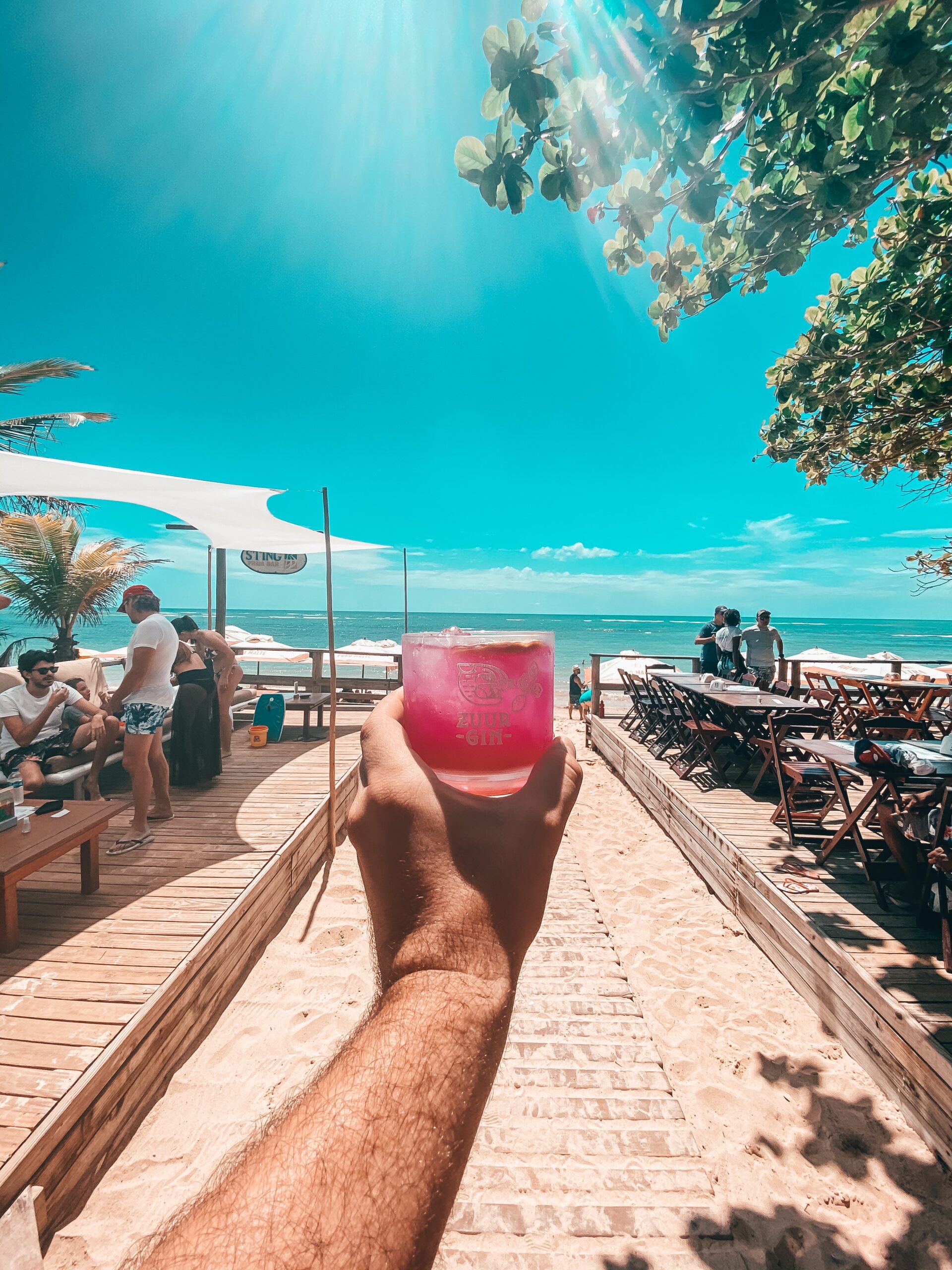 Rock Bar Bali - Bar Hits dan Instagramable di Tebing Pantai Jimbaran